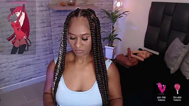 TinnaCobb online show from February 28, 4:20 pm