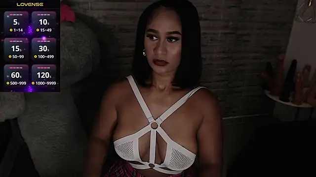 TinnaCobb online show from October 22, 12:37 pm