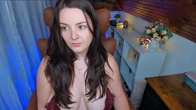 Snapshot of ErinMarshall chatting on September 17, 2:19 pm ErinMarshall online show from September 17, 2:19 pm