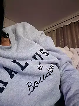 misscectito13 online show from October 25, 10:03 am