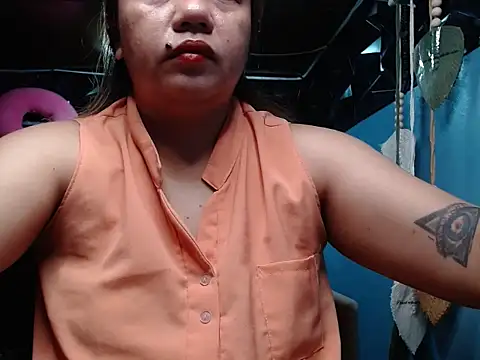 ambersmile online show from November 6, 9:19 pm