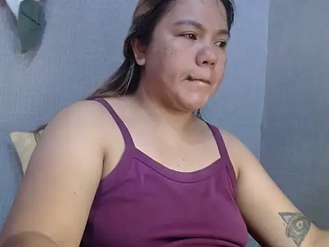 ambersmile online show from March 7, 11:43 pm