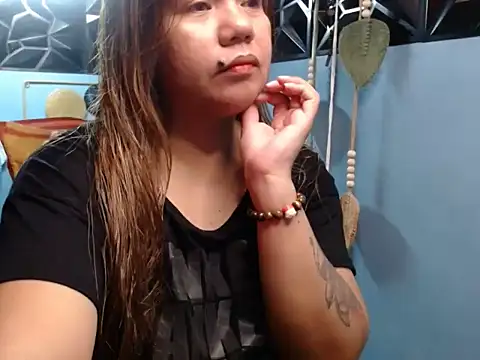 ambersmile online show from November 9, 12:31 pm