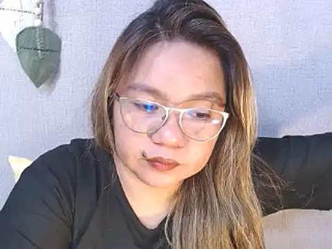 ambersmile online show from March 14, 12:49 am