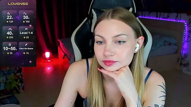 BiMolly online show from October 30, 12:20 am