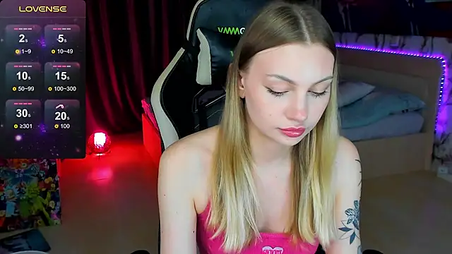 BiMolly online show from October 29, 3:38 am