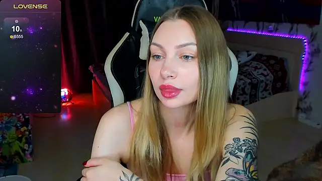 BiMolly online show from November 27, 11:38 pm