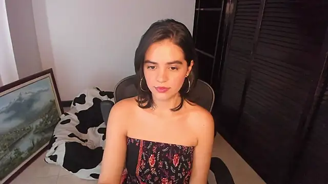 Snapshot of mia_collins_x chatting on September 24, 8:26 pm mia collins x online show from September 24, 8:26 pm