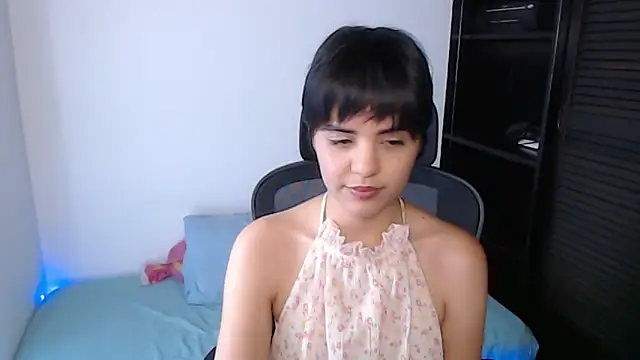 mia collins x online show from February 10, 8:30 pm