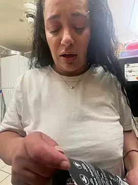 PichyPrettyPussy online show from March 20, 3:02 pm