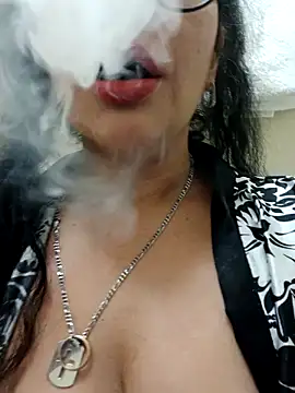 PichyPrettyPussy online show from January 3, 1:35 pm