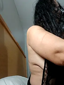 PichyPrettyPussy online show from February 3, 2:45 pm