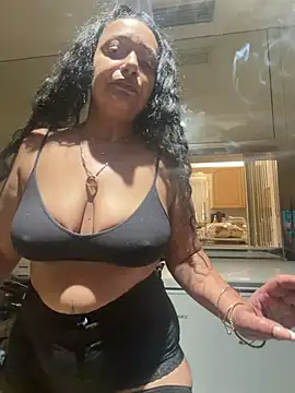 PichyPrettyPussy online show from February 10, 3:22 pm