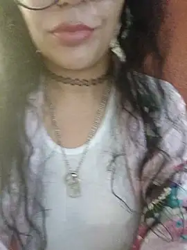 PichyPrettyPussy online show from January 1, 11:27 am