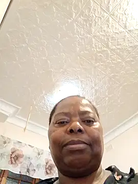 MatureBoobsDiva online show from March 25, 6:29 pm