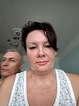  lady red  online show from December 1, 10:16 am