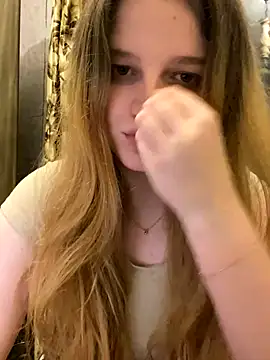 -MimmiLissa- online show from November 28, 2:01 am