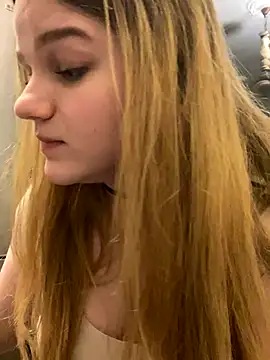 -MimmiLissa- online show from November 28, 2:06 pm