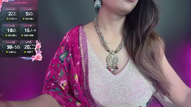 Snapshot of DesiZoya chatting on September 27, 10:49 pm DesiZoya online show from September 27, 10:49 pm