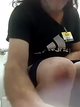 Valarie83 online show from April 27, 9:57 pm