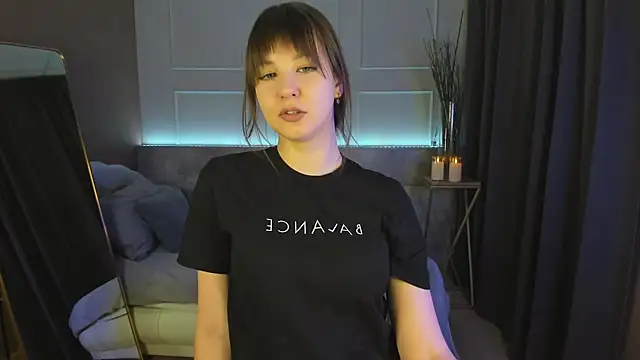 ElizaMild online show from February 20, 1:40 pm