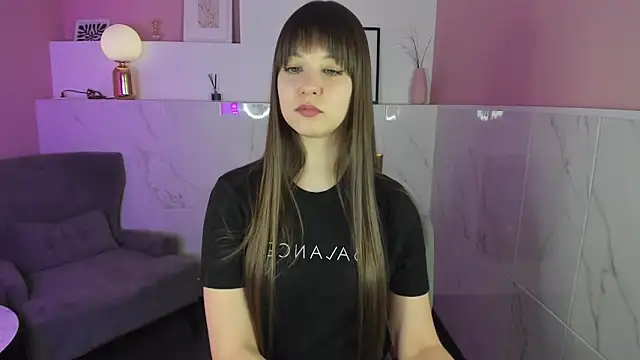 ElizaMild online show from February 15, 7:39 pm