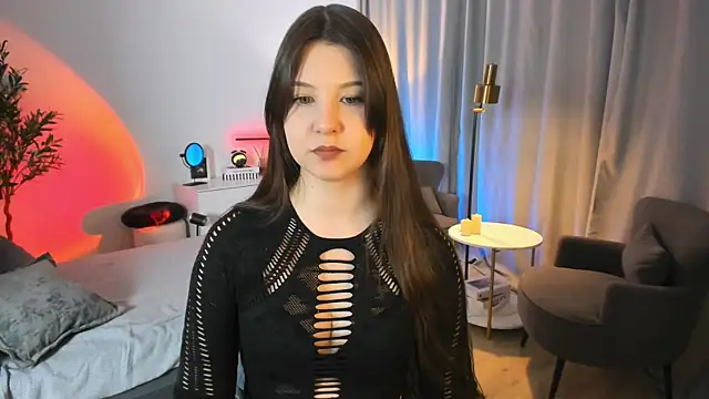 ElizaMild online show from March 7, 1:05 pm