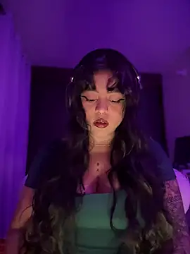 Naiara sex online show from November 19, 6:02 am