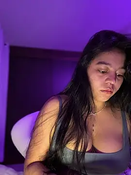 Naiara sex online show from December 5, 5:06 am