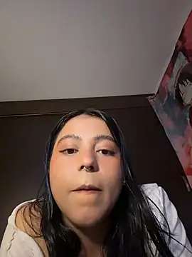 Snapshot of Naiara_sex chatting on June 15, 4:45 am Naiara sex online show from June 15, 4:45 am