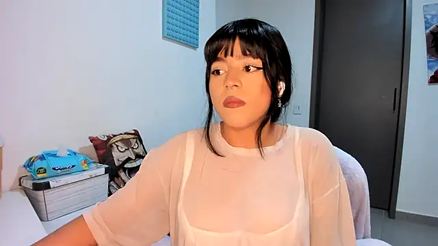 Snapshot of Naiara_sex chatting on March 4, 3:55 am Naiara sex online show from March 4, 3:55 am