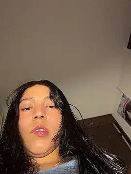 Naiara sex online show from April 19, 5:19 am