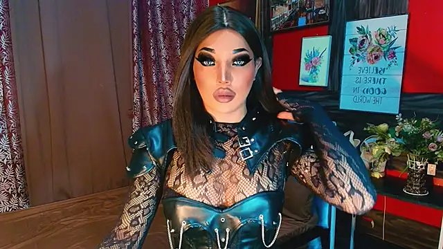 trixxielicious online show from November 12, 9:18 pm