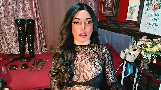 trixxielicious online show from May 11, 12:17 pm