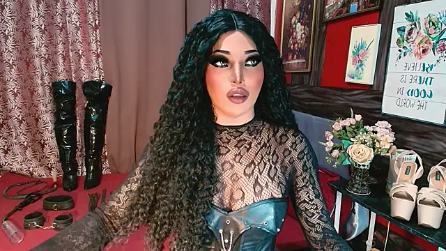 trixxielicious online show from May 5, 7:33 am