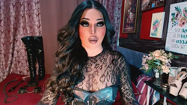 trixxielicious online show from April 12, 1:03 pm