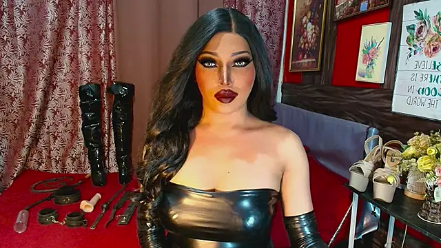 trixxielicious online show from May 19, 1:56 am