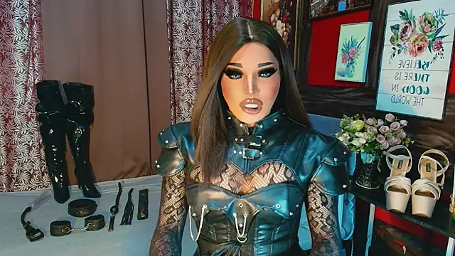 trixxielicious online show from December 16, 9:41 pm