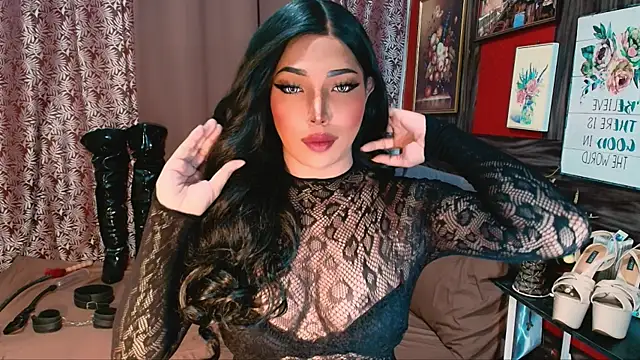trixxielicious online show from April 18, 7:40 pm