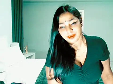 apishkagalmon online show from October 5, 4:42 pm