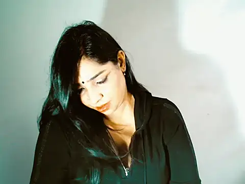 apishkagalmon online show from March 29, 7:43 am