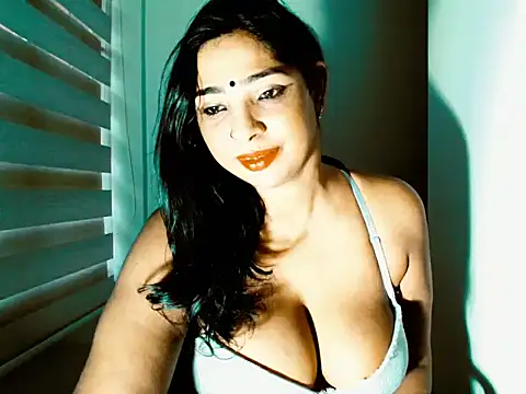 apishkagalmon online show from May 5, 5:43 am