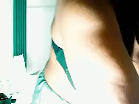 apishkagalmon online show from October 10, 7:04 pm