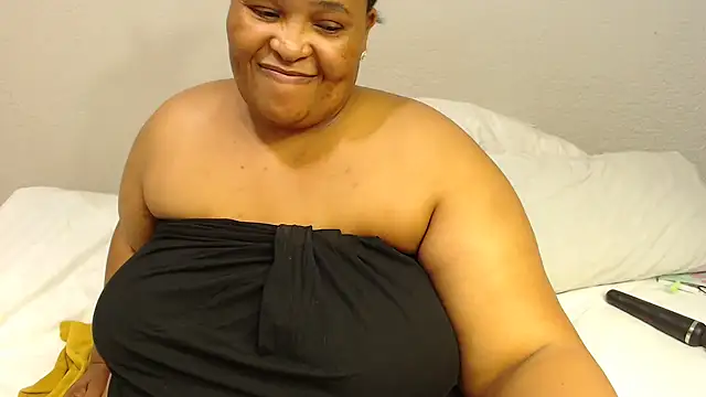 zandile online show from October 8, 7:14 pm