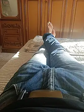 Bobby967 online show from November 11, 9:26 am