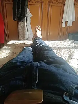 Bobby967 online show from November 25, 9:53 am