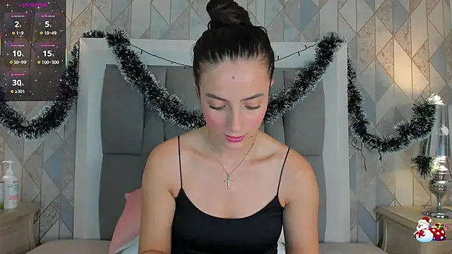 Snapshot of Princsgirl_ chatting on December 15, 6:14 pm Princsgirl online show from December 15, 6:14 pm