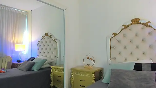 Snapshot of Princsgirl_ chatting on February 22, 7:14 pm Princsgirl online show from February 22, 7:14 pm