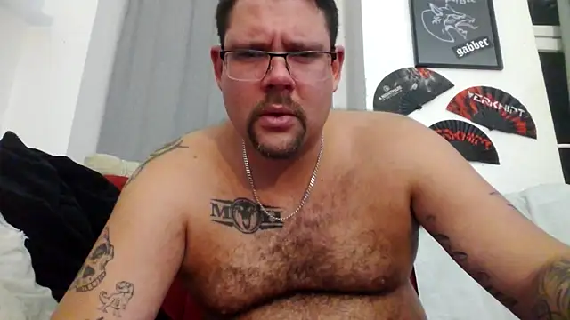 Snapshot of sexykevin17cm chatting on February 23, 7:25 pm sexykevin17cm online show from February 23, 7:25 pm