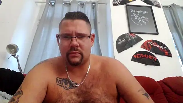 Snapshot of sexykevin17cm chatting on November 28, 3:01 pm sexykevin17cm online show from November 28, 3:01 pm